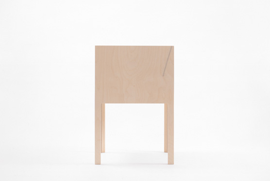 Chair/designed by NISHIKAWA Katsuhito